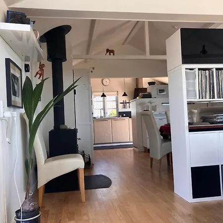 Cozy Just 200 M From Vakantiehuis
